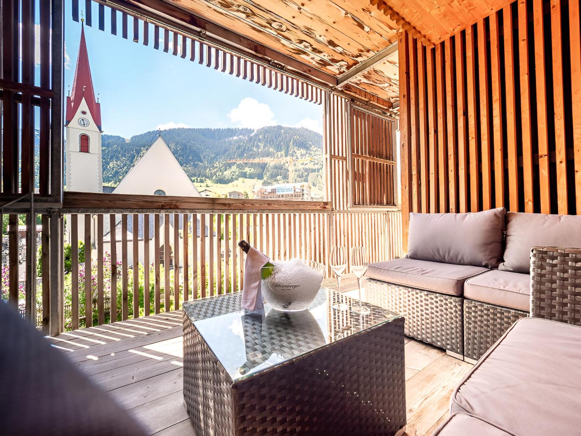 Hotel Krone In Au Au (Vorarlberg) エクステリア 写真