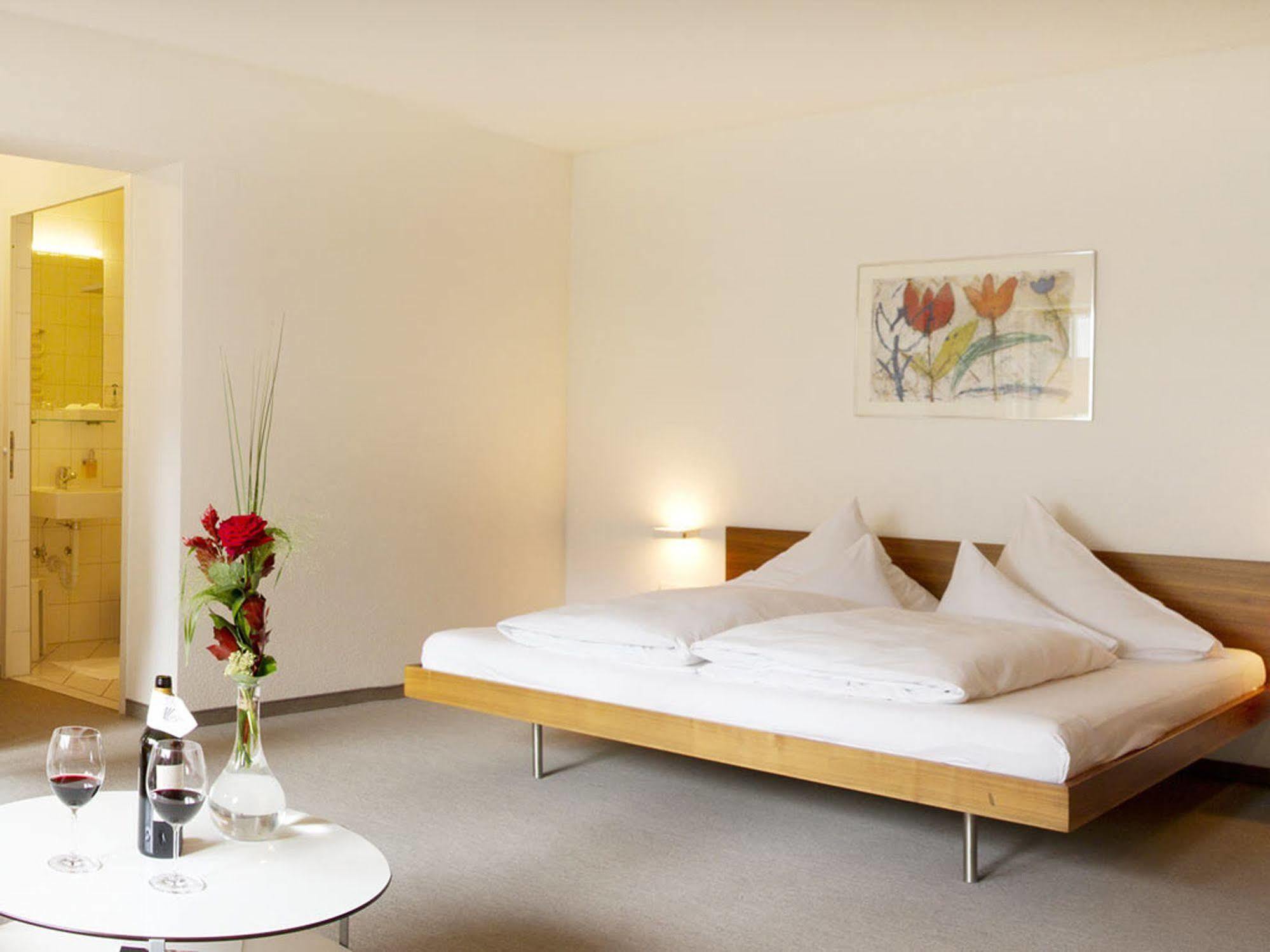 Hotel Krone In Au Au (Vorarlberg) エクステリア 写真