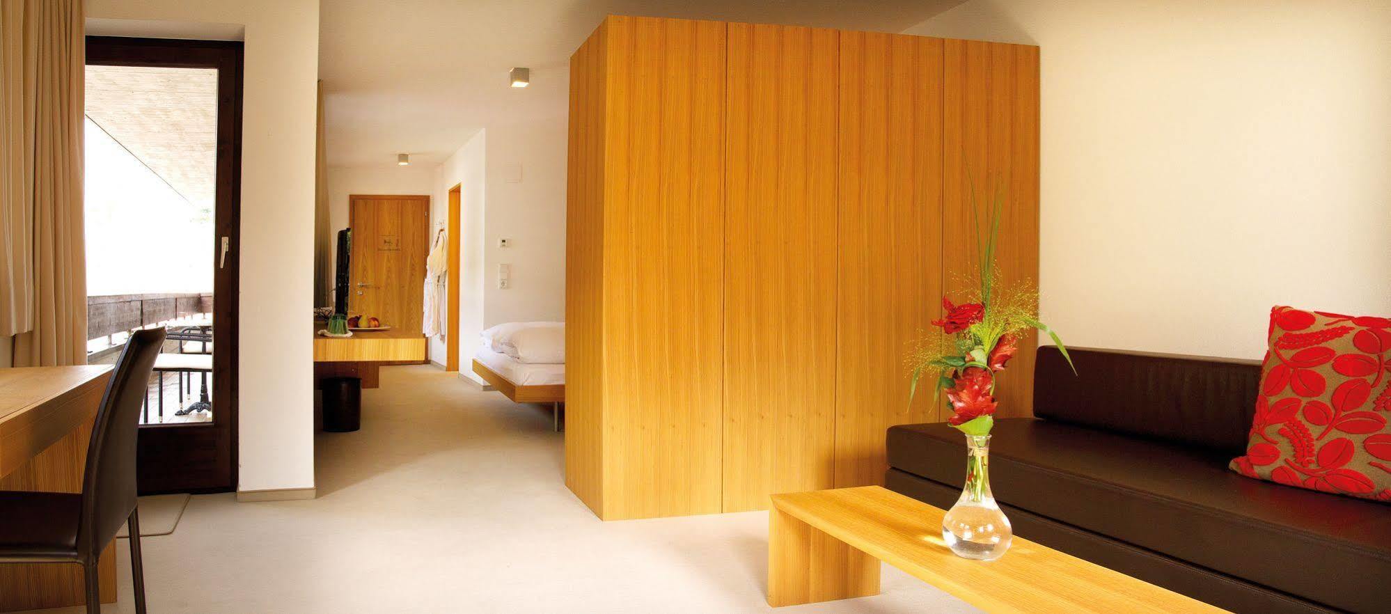 Hotel Krone In Au Au (Vorarlberg) エクステリア 写真