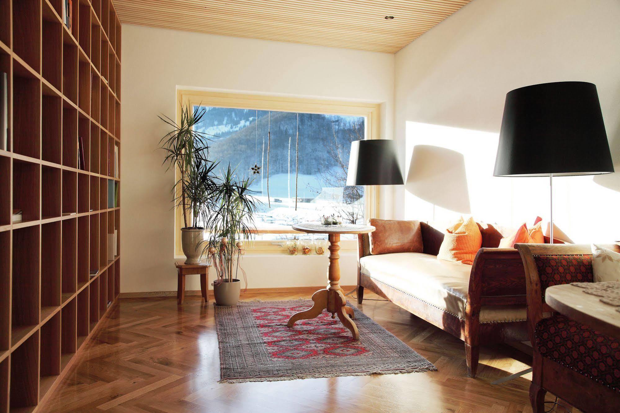 Hotel Krone In Au Au (Vorarlberg) エクステリア 写真
