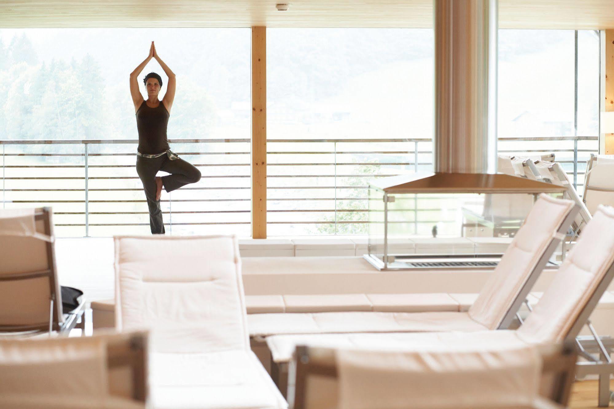 Hotel Krone In Au Au (Vorarlberg) エクステリア 写真